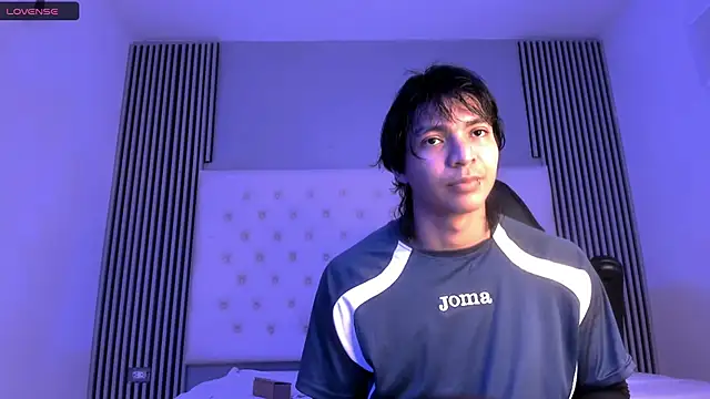 toji luxxer online show from 11-19-25, 08:31