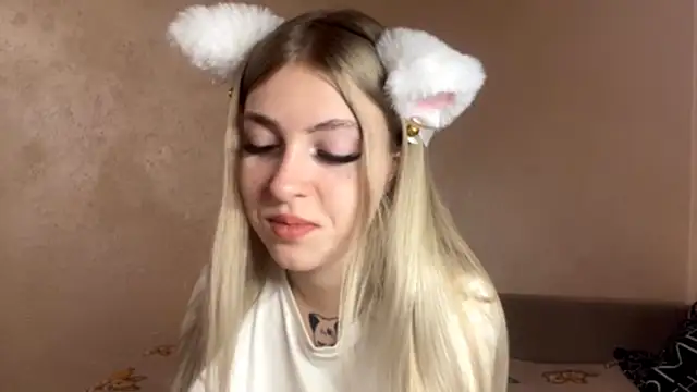 LanaNoir online show from 10-17-25, 11:12