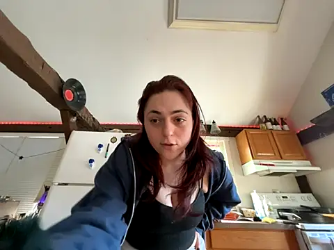 PeridotPrincessOfficial online show from 11-06-25, 06:56