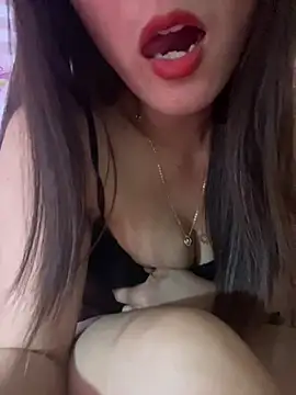 Moon pusy online show from 04-02-26, 01:51