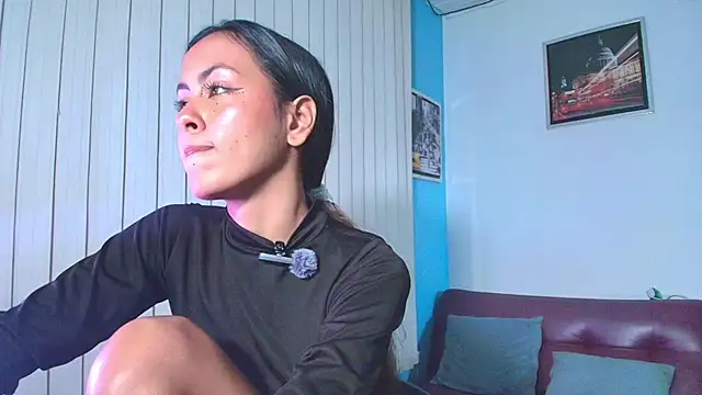 Snapshot of Susy_spark chatting on 04-27-26, 11:58 Susy spark online show from 04-27-26, 11:58