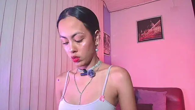 Snapshot of Susy_spark chatting on 04-30-26, 11:42 Susy spark online show from 04-30-26, 11:42