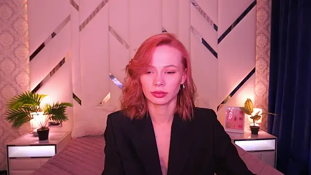 ShyySiren online show from 01-09-26, 09:16