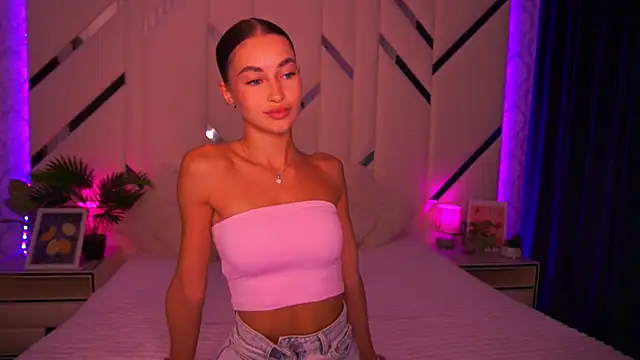 CherryyLulu online show from 09-18-25, 07:11