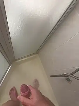 Snapshot of Sed_69 chatting on 03-04-26, 12:57 Sed 69 online show from 03-04-26, 12:57