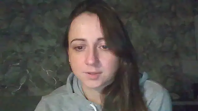 Snapshot of Avylith chatting on 09-25-25, 10:16 Avylith online show from 09-25-25, 10:16