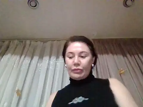 Lomivah online show from 11-16-25, 06:56