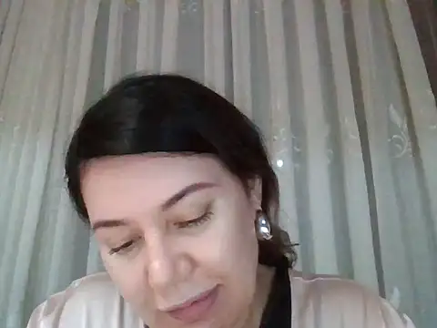 Snapshot of Lomivah chatting on 02-27-26, 05:02 Lomivah online show from 02-27-26, 05:02