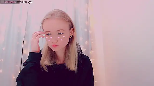 AliceNya cute online show from 01-15-26, 06:06