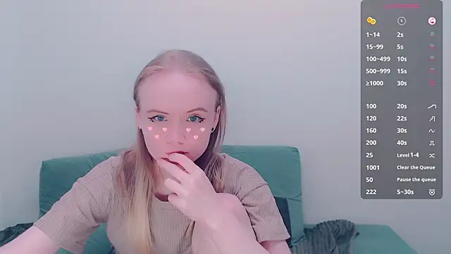 Snapshot of AliceNya_cute chatting on 07-13-26, 03:06 AliceNya cute online show from 07-13-26, 03:06