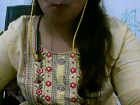 Snapshot of Mahi_Chaudhary chatting on 09-26-25, 05:47 Mahi Chaudhary online show from 09-26-25, 05:47