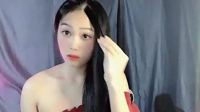 Snapshot of Lyly4757 chatting on 10-19-25, 02:09 Lyly4757 online show from 10-19-25, 02:09