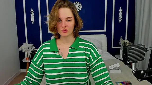 SabrinaRayX online show from 10-27-25, 01:23