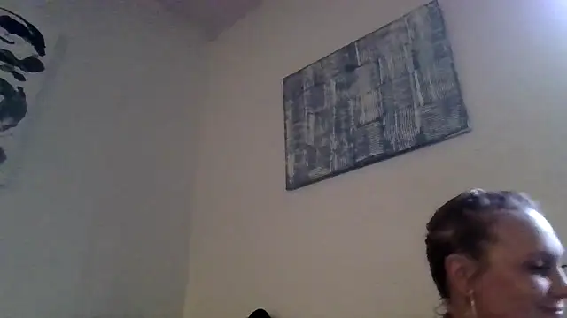 Snapshot of Ariasweetaspie chatting on 10-03-25, 02:51 Ariasweetaspie online show from 10-03-25, 02:51