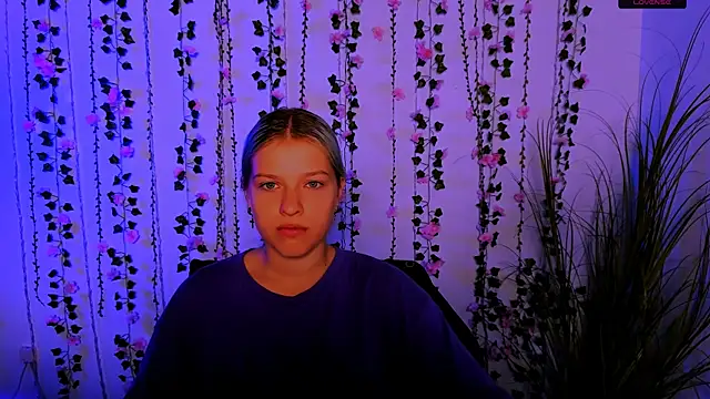 kaela spell  online show from 09-18-25, 05:32