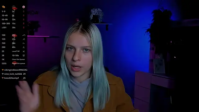 kaela spell  online show from 10-14-25, 09:15