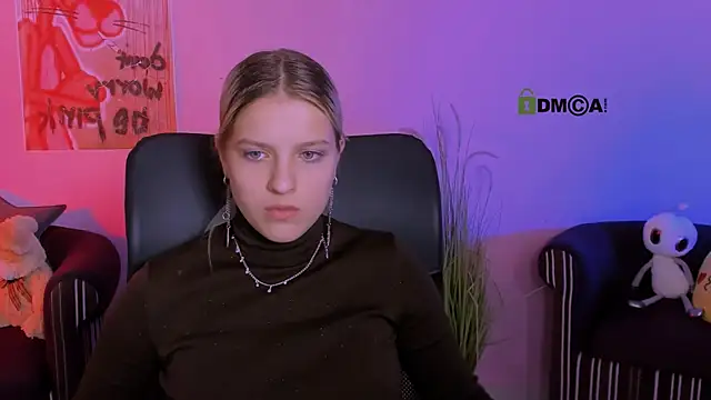 kaela spell  online show from 11-26-25, 12:32