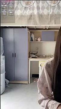 Snapshot of schoolgirl-nurse chatting on 09-19-25, 02:04 schoolgirl-nurse online show from 09-19-25, 02:04