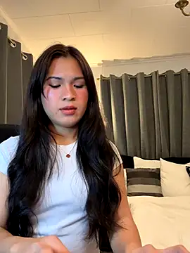 ZoeyJohnson online show from 10-24-25, 08:02