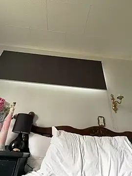 ZoeyJohnson online show from 02-25-26, 11:15