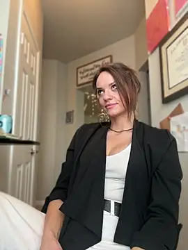 Snapshot of Texxaspearl chatting on 05-29-26, 06:25 Texxaspearl online show from 05-29-26, 06:25