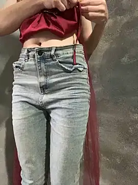 Bella sexy98 online show from 11-17-25, 07:45