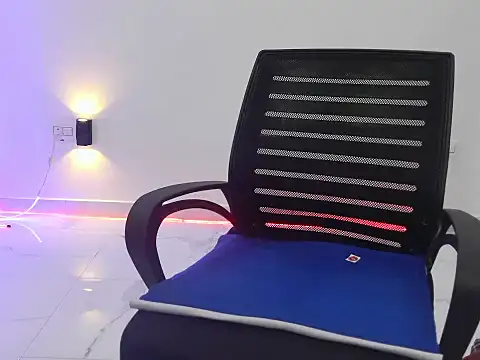  Ameera  online show from 10-28-25, 05:29