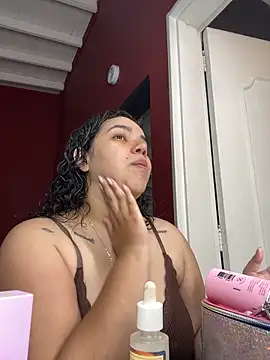 krisstenSantos online show from 10-13-25, 01:23