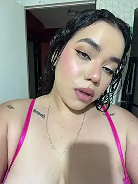 krisstenSantos online show from 04-28-26, 01:48