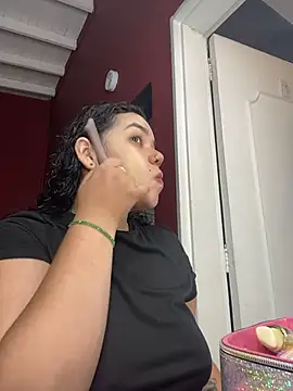 krisstenSantos online show from 10-25-25, 12:17