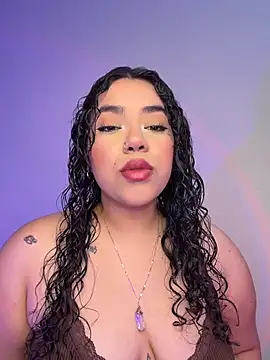 krisstenSantos online show from 03-19-26, 02:39