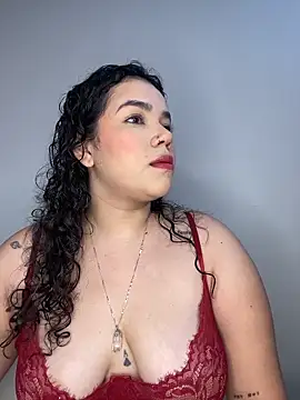 krisstenSantos online show from 10-18-25, 02:30