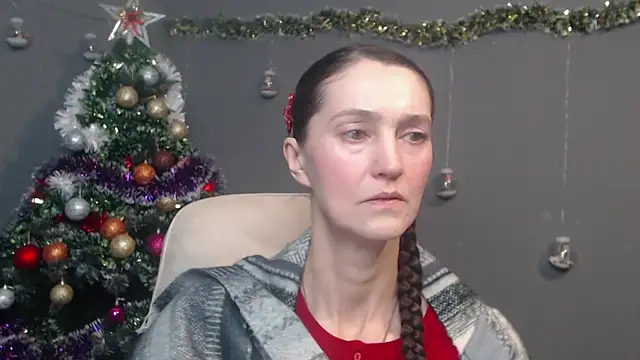 TayaFinch online show from 12-14-25, 01:17