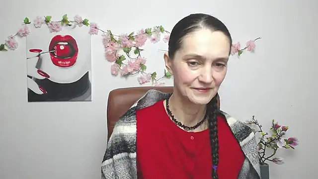 TayaFinch online show from 11-24-25, 01:22