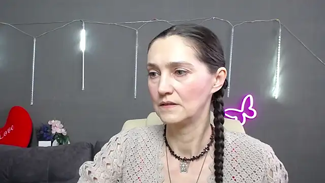 TayaFinch online show from 03-12-26, 01:04