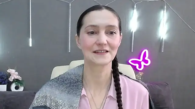 TayaFinch online show from 03-06-26, 01:17