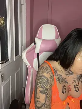 DIRTY PAISLEY X online show from 11-24-25, 04:40