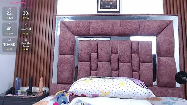 hot couple42 online show from 04-09-26, 07:31