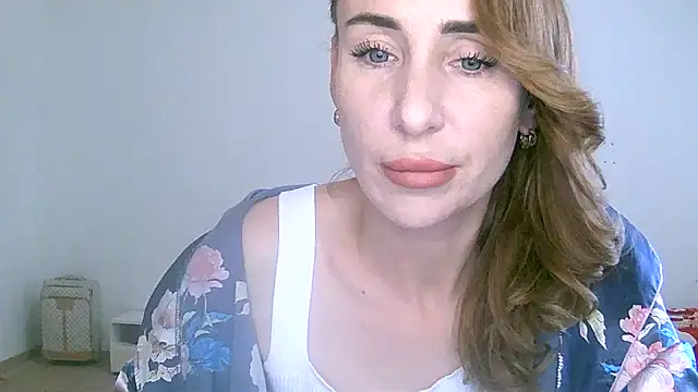 Eliza-Tastys-  online show from 09-26-25, 01:51