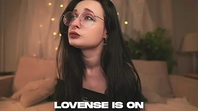 Snapshot of DarcyAspacio chatting on 02-05-26, 11:50 DarcyAspacio online show from 02-05-26, 11:50