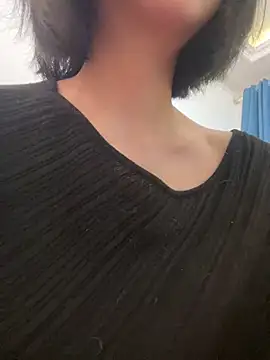 qiqi x online show from 02-28-26, 01:55