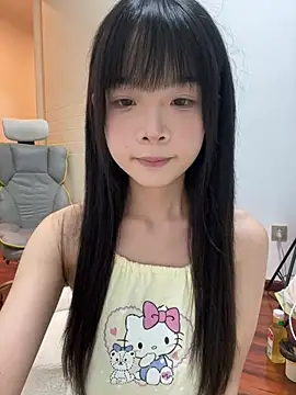 qiqi x online show from 07-28-26, 02:24