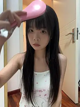 qiqi x online show from 05-20-26, 09:39