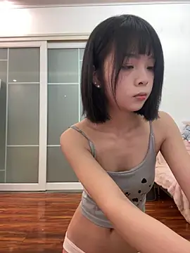 qiqi x online show from 02-25-26, 02:17