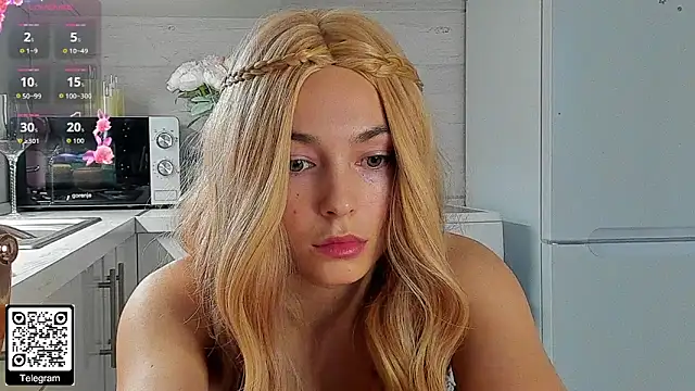 KristenHarrington online show from 01-14-26, 01:15