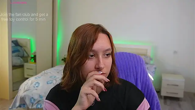 LilyannRosse online show from 10-12-25, 07:10