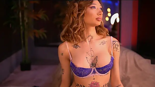 SiennaJayden online show from 10-20-25, 05:35