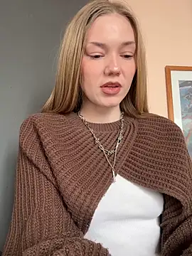 MilaMoone online show from 02-06-26, 10:33