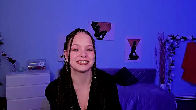 BetsyKiss online show from 10-16-25, 05:54