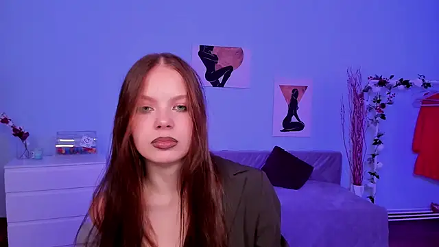 BetsyKiss online show from 10-06-25, 05:52